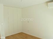 Apartamento T1 / Em construo /