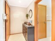 Apartamento T1 em Rio de Mouro com parqueamento