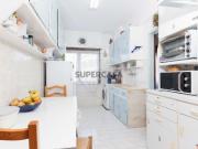 Apartamento T1 em Sacavém e Prior Velho