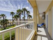 Apartamento T1 frente piscina