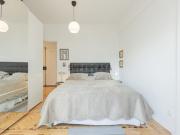 APARTAMENTO T1 | LAPA ESTRELA | PRÉDIO DE PLACA COM 2...