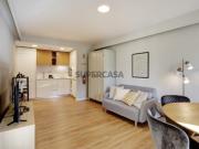 Apartamento T1 localizado junto à Av. da Liberdade