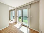 Apartamento T1 localizado junto à Av. da Liberdade