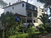 Apartamento T1 localizado na Costa da Guia, para...