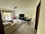 Apartamento T1 luminoso, com duas frentes e varandas, em... Apartamento T1 luminoso, com duas frentes e varandas, em...