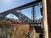 Apartamento T1 Mobilado c/ Terraço na Sé Centro do Porto...
