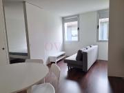 Apartamento T1 mobilado, com varanda, 3º andar com...