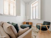Apartamento T1 mobilado junto ao Marqes, no Porto