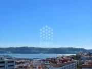 Apartamento T1 Mobilado Varanda Vista de rio/mar 1 Lugar...