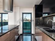 Apartamento T1 Moderno com Varanda, Garagem e Excelente...