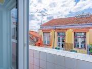 Apartamento T1 na Madragoa – Totalmente Remodelado,...