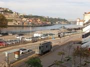 APARTAMENTO T1 NA PRIMEIRA LINHA DE RIO COM VISTAS...