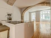 Apartamento T1 com pátio situado no Chiado, Lisboa