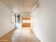 Apartamento T1 novo, no Padre Cruz 64, Porto