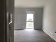 Apartamento T1 novo para arrendar na Rua Montebelo na...