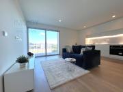 Apartamento T1 para Arrendamento com Varanda e Lugar de...