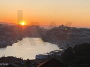 Apartamento T1 para arrendamento com vistas sobre o Rio...