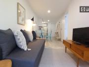 Apartamento T1 para arrendamento na Misericórdia, Lisboa