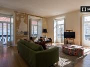 Apartamento T1 para arrendamento na Misericórdia, Lisboa