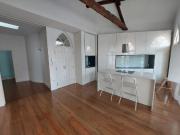 Apartamento T1 Penthouse, em plena baixa do Porto