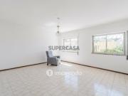 Apartamento T1 pronto a ocupar, próximo da praia, em...