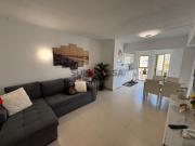 Apartamento T1 remodelado inserido em condominio com...