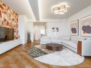Apartamento T1, remodelado, na Rua Castilho, Lisboa