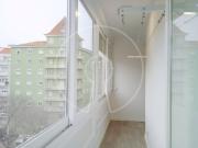 Apartamento T1 remodelado no Jardim Constantino Lisboa