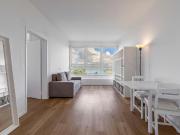 Apartamento T1 renovado com vista panorâmica – Alto da Barra