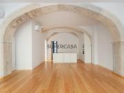 Apartamento T1 renovado no Chiado
