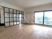 Apartamento T1 sem móveis para arrendamento com garagem...