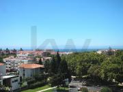 Apartamento T1 Totalmente Remodelado com Vista Mar e...