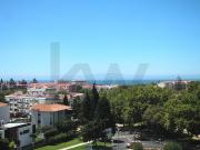 Apartamento T1 Totalmente Remodelado com Vista Mar e...