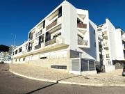 Apartamento T1 vista mar estacionamento elevador Sesimbra