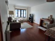 Apartamento T2+1, com duas frentes em Oliveira do Douro