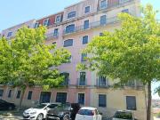 Apartamento T2+1 com garagem e dois arrumos em Oliveira...