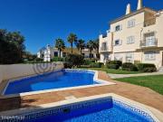 Apartamento T2+1 com piscina
