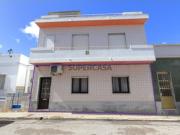 Apartamento T2+1 com Quintal em Fuzeta