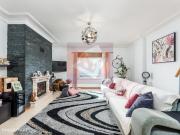 Apartamento T2+1 duplex com garagem em Casal de Cambra