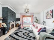 Apartamento T2+1 duplex com garagem em Casal de Cambra