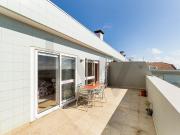 Apartamento T2+1 Duplex com Terraço e Vista Mar Vila...
