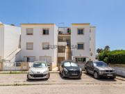 Apartamento T2+1 em condomínio fechado com piscina e...