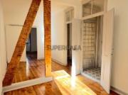 Apartamento T2+1 Renovado em São Vicente, Lisboa