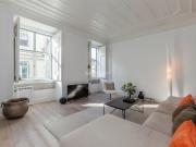 Apartamento T2+2 remodelado no coração de Alfama 194m²...