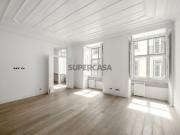 Apartamento T2+2, renovado, em Alfama, Lisboa Apartamento T2+2, renovado, em Alfama, Lisboa