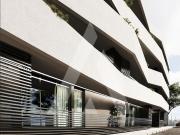 Apartamento T2 + 1 Escritório, com Varanda e 2 Lugares...