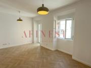 APARTAMENTO T2, 2 PISO COM UMA VISTA TOTAL PARA O...