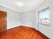 Apartamento T2 à venda em Amadora