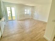 Apartamento T2 à venda em Falagueira