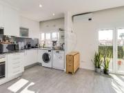 Apartamento T2 à venda em Lisboa 65m² Lisboa